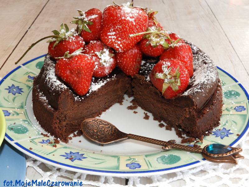 Szwedzkie ciasto czekoladowe bez mąki - Kladdkaka