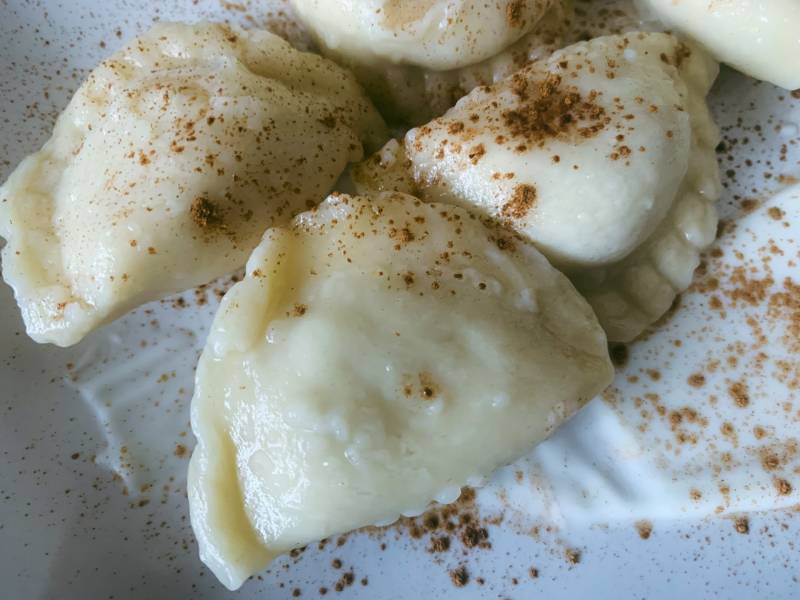 Pierogi z truskawkami i ricottą