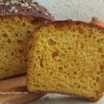Chleb orkiszowy z dynią z okazji Światowego Dnia Chleba