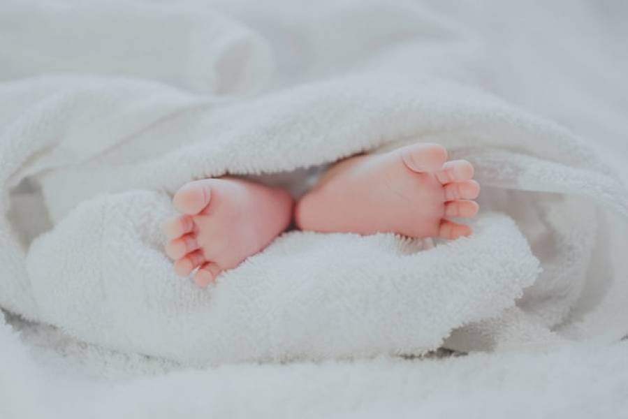 Zimowa wyprawka dla noworodka – co będzie potrzebne?