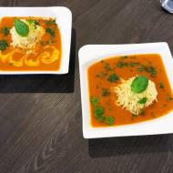 Kremowa zupa pomidorowo-paprykowa