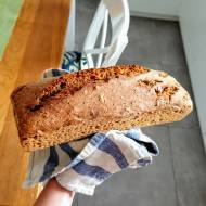 Dlaczego warto piec chleb żytni na zakwasie?