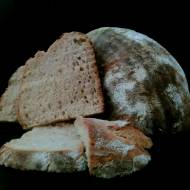 Chleb wiejski, żytnio-pszenny 50/50, trójfazowy na luźnym zaczynie (żurku) - wersja podstawowa