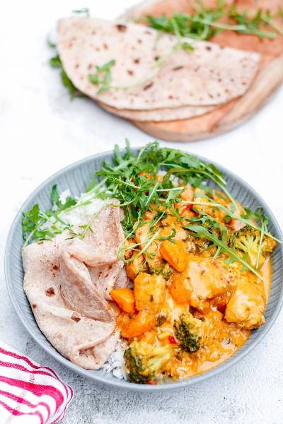 Curry z brokułami i dynią