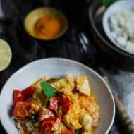 Curry słodko-kwaśne z kurczakiem i jogurtem