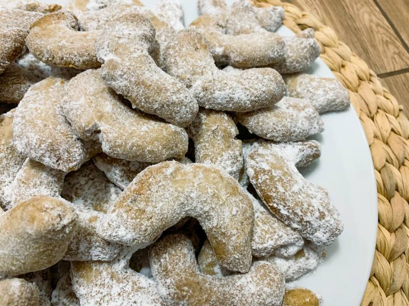 Austriackie ciasteczka bożonarodzeniowe – Vanillenkipferl