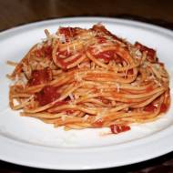 Spaghetti amatriciana przepis oryginalny