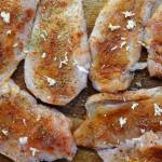 Kurczak zapiekany z mozzarellą i pieczarkami