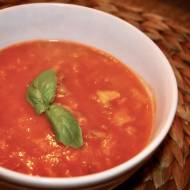 Zupa pomidorowa w wersji zimowej