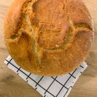 Chleb bezglutenowy z naczynia żaroodpornego