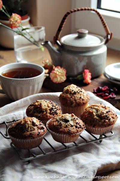 Projekt śniadanie: Śniadaniowe muffinki owsiane na jogurcie
