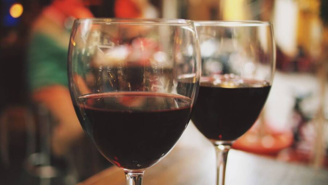 Bardzo słodkie wino — propozycje i zasady podawania
