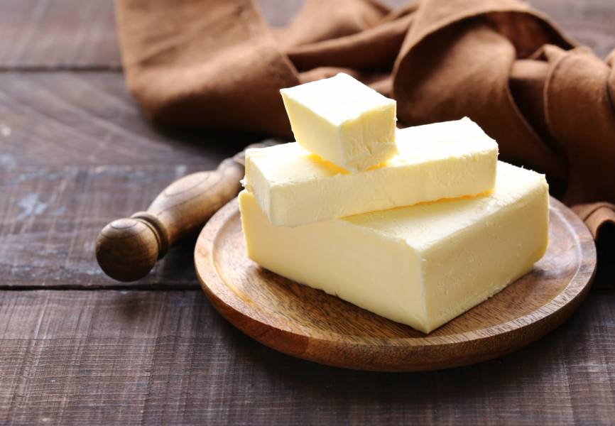 Masło – sam tłuszcz, czy może jednak coś więcej? :)
