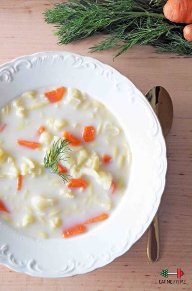 Lekka zupa z młodych kalafiorów gotowana na mleku – czyli przepis na kalafiorową w wersji fit