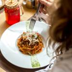 Spaghetti wegetariańskie – pomysł na obiad bez mięsa