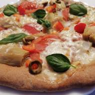 Orkiszowa pizza wegetariańska