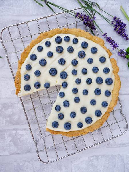 Tarta z mascarpone i borówkami