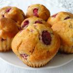 Muffinki jogurtowe z malinami