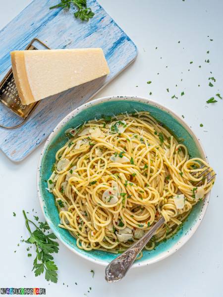 Prosty makaron – spaghetti aglio e oilo