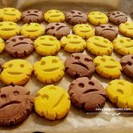 Uśmiechnięte ciasteczka - emotki