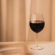 Kieliszki do wina – elegancja i praktyczność w jednym