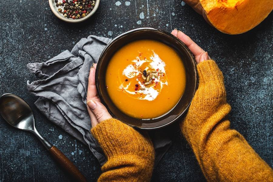 Najlepsze zupy rozgrzewające na jesień
