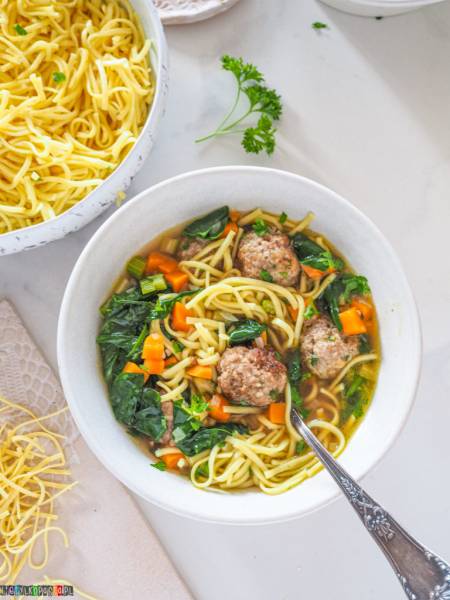 Rosół z pulpecikami – włoska zupa ślubna