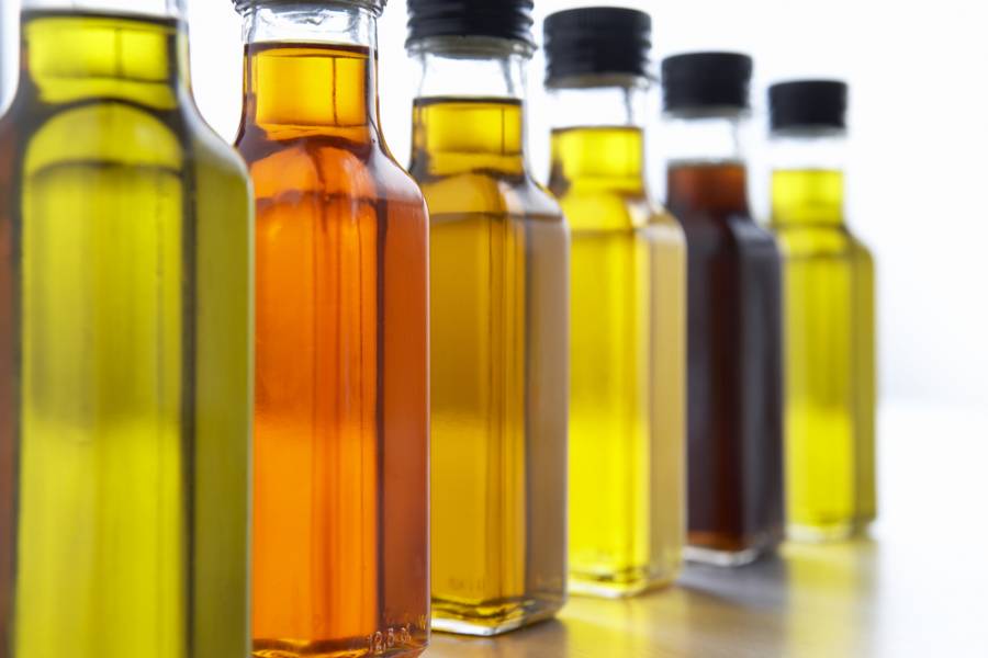 Jakie oleje zimnotłoczone warto wprowadzić do swojej diety?