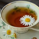 Kiedy warto sięgnąć po herbatę ziołową?