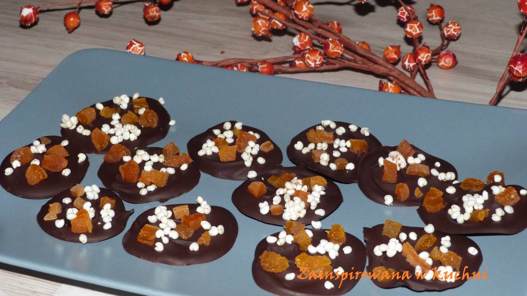 Ciemne czekoladki z amarantusem