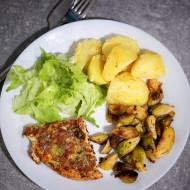 Szybki i tani obiad – omlet, ziemniaki, brukselka
