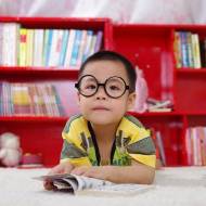 Książki dla dzieci - dlaczego warto je czytać od najmłodszych lat?