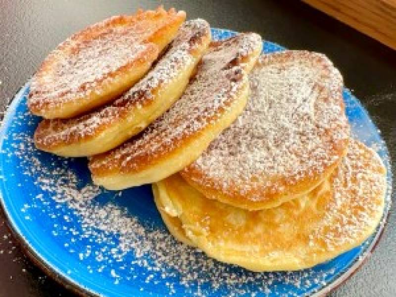 Jogurtowe pankejki śniadaniowe (pancakes)