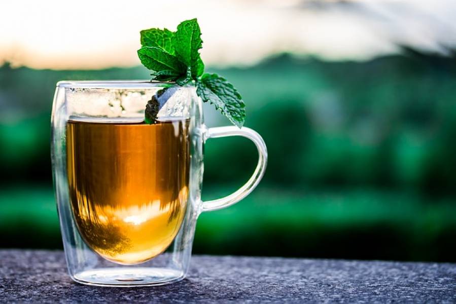 Odkryj Świat Herbaty: Bogactwo Smaków i Aromatów
