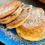Jogurtowe pankejki śniadaniowe (pancakes)