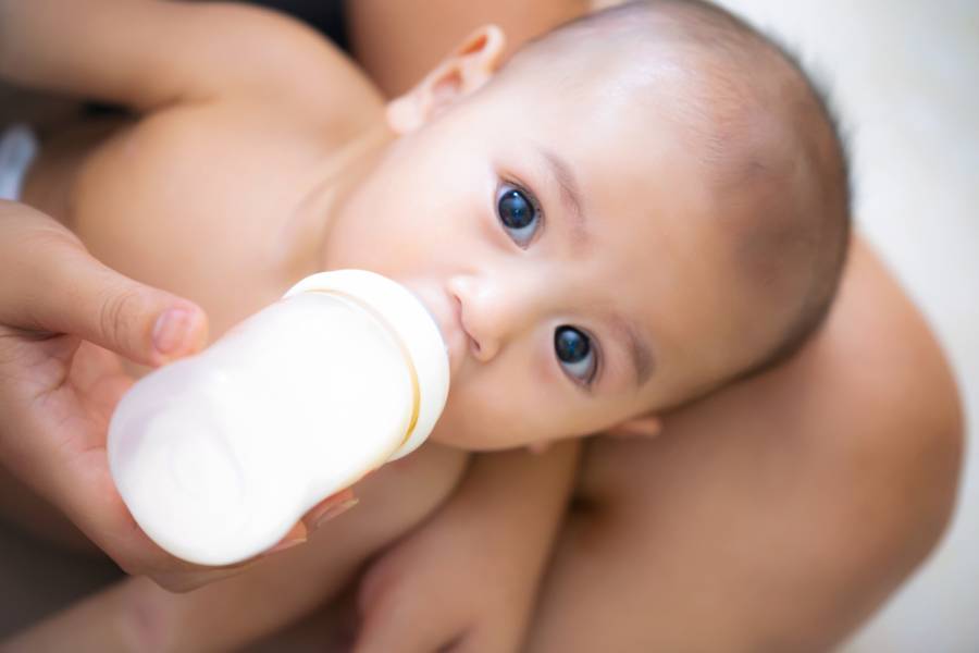 Jakie mleko początkowe dla niemowląt?