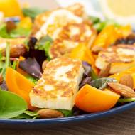 Sałatka z halloumi i morelami