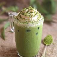 Iced matcha latte