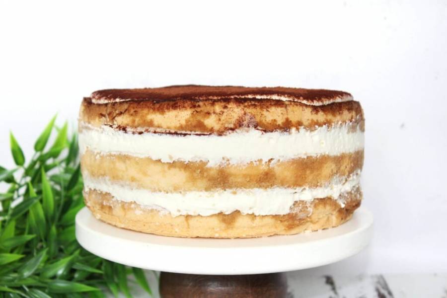 Tort Tiramisu z mascarpone na biszkopcie