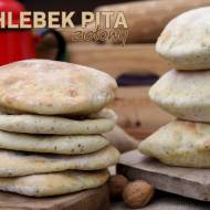 Ziołowy chlebek pita