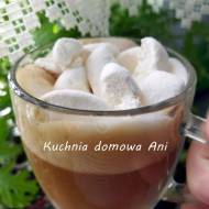 Kawa z piankami marshmallow