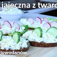 Przepis na pastę jajeczną z twarogiem