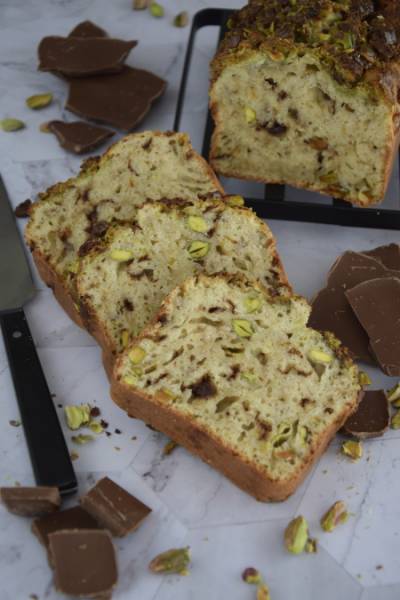 Chlebek bananowy z pistacjami i czekoladą