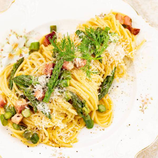 Carbonara ze szparagami