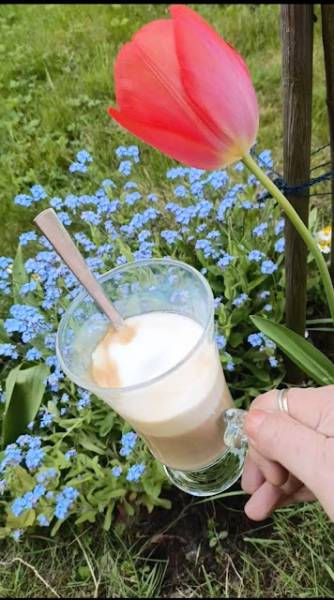 pyszna kawa cappuccino...