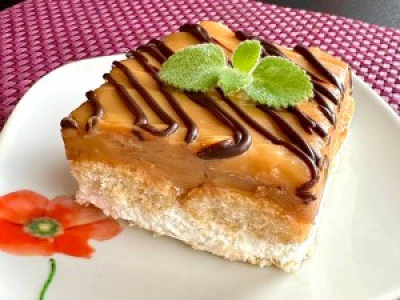 Karmelek – szybkie ciasto bez pieczenia!