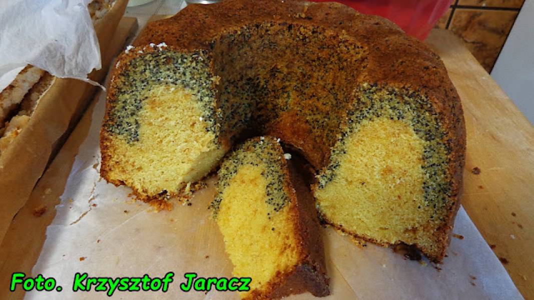 Babka karbowana z ajerkoniakiem.