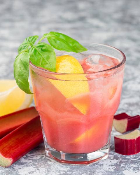 Lemoniada z rabarbaru i cytryny
