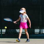 Padel dla najmłodszych. Jak przygotować ekwipunek dla dziecka?
