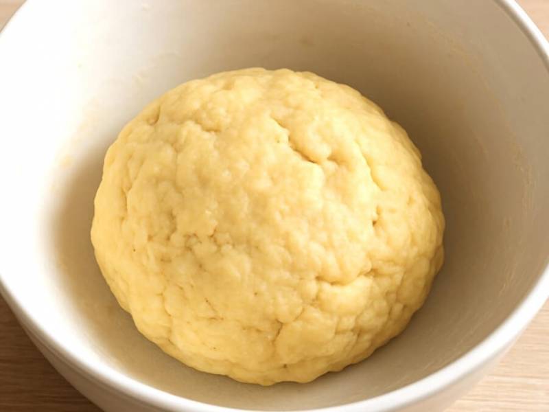 Tarta z truskawkami i kremem mascarpone